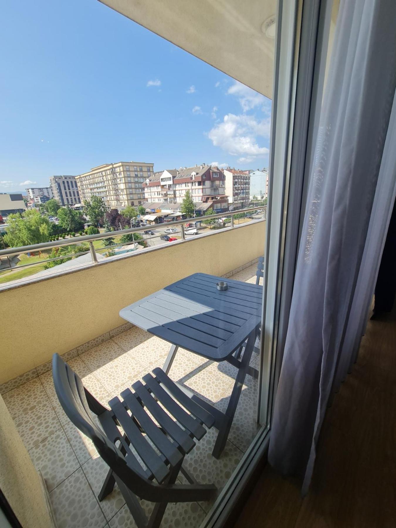 Apartment 2 Plisi Gjilan Εξωτερικό φωτογραφία